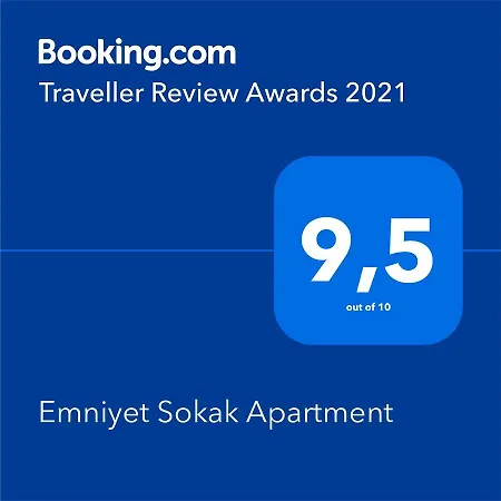 Emniyet Sokak Apartment